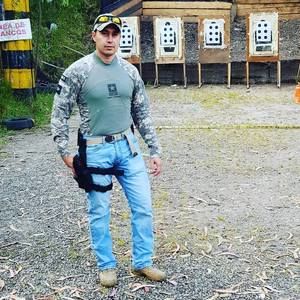 Meet your Posher, Andres